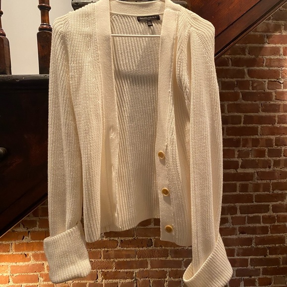 Banana Republic White Long Sleeve Button Knit Cardigan Size XS - Picture 4 of 6